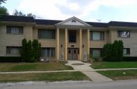 Eight Unit Multi-Family Building in Park Ridge