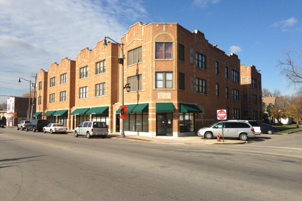 A 28 unit apartment and retail property in Chicago's western suburbs