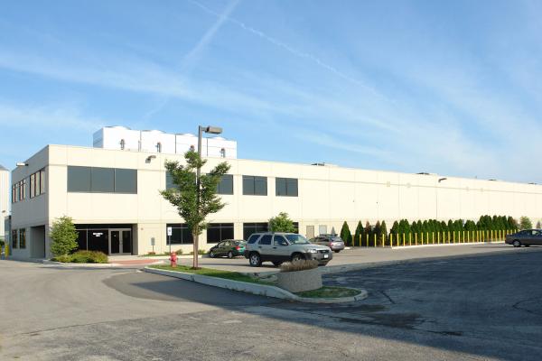A net leased single tenant warehouse in Bensenville