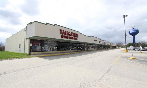 Retail, neighborhood center, sale, Boughton, Bolingbrook, Schmidt