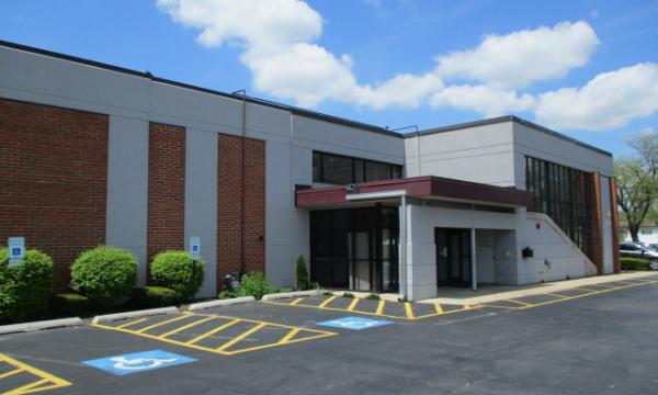 Sports complex, gym or community center for sale in Tinley Park