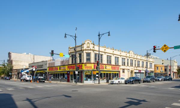 Retail/Office On Stoplit Bridgeport Corner