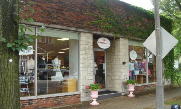 Retail, storefront, lease, Lake Forest, Market Square