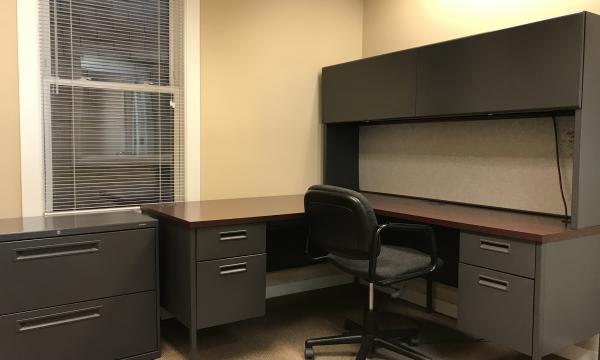 Perfect office suite for small business near CTA Brown Line