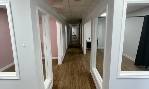 Prime Mixed-Use Property in Oak Park 3