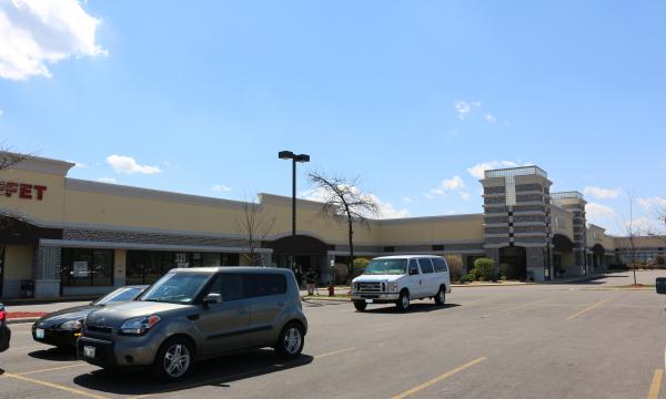 Retail Lot On Golf Road