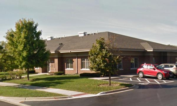 Net leased office condo for sale at auction in Lisle